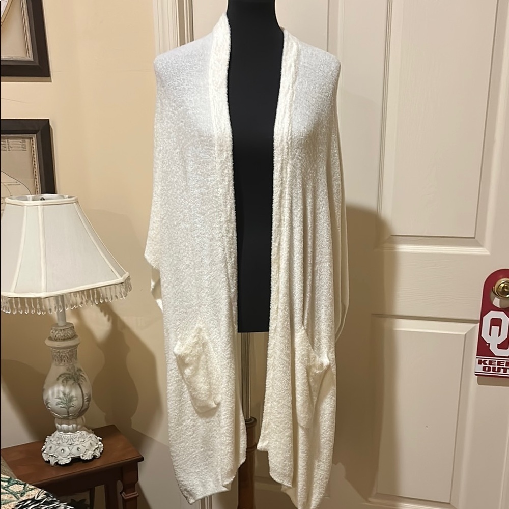 Soma Soft White Knit Wrap